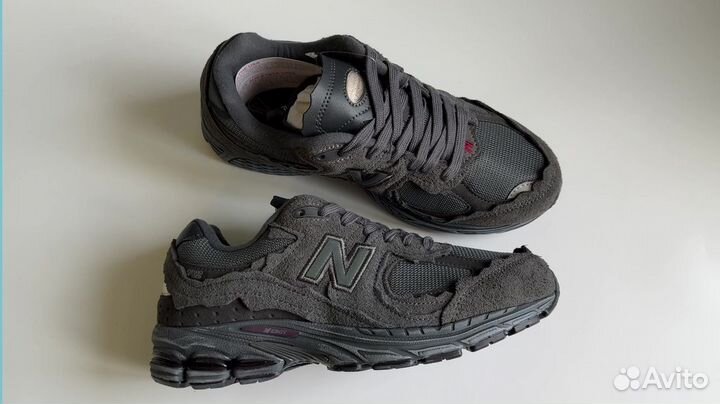 Мужские New Balance 2002