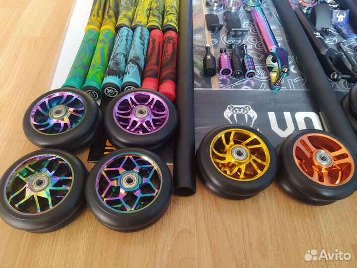 Колёса, руль, детали на Трюковой самокат новые