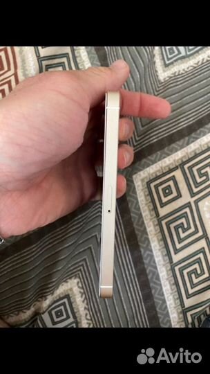 Телефон iPhone 5se