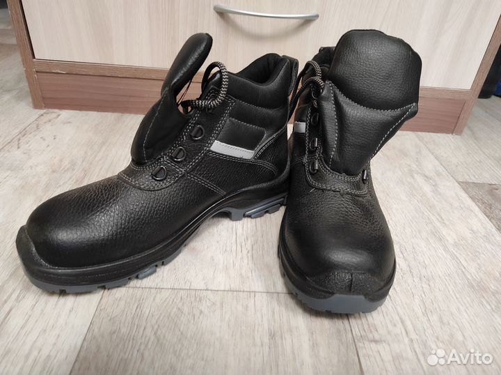 Ботинки