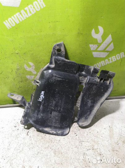 Пыльник двигателя Рено Логан