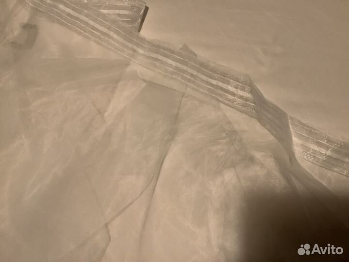 Тюль с вышивкой