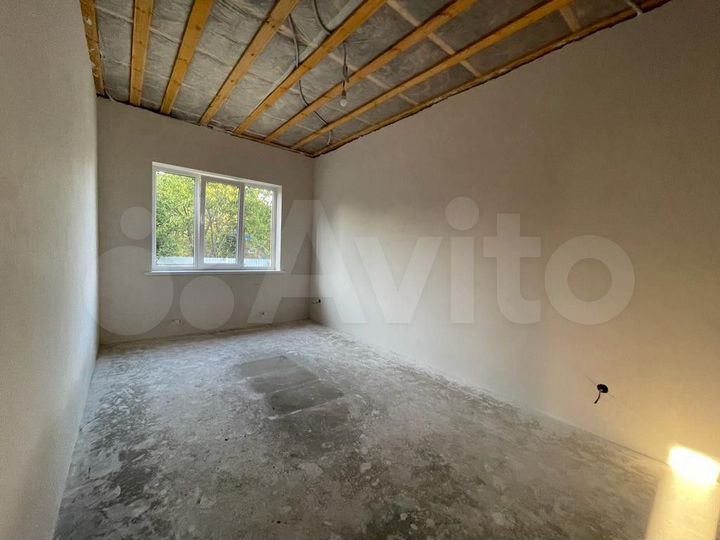 Дом 90 м² на участке 5 сот.