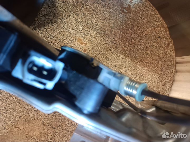 Стеклоподъемник Митцубиси Галант Mitsubishi Galant