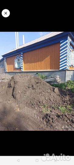 Сруб дома из бревна