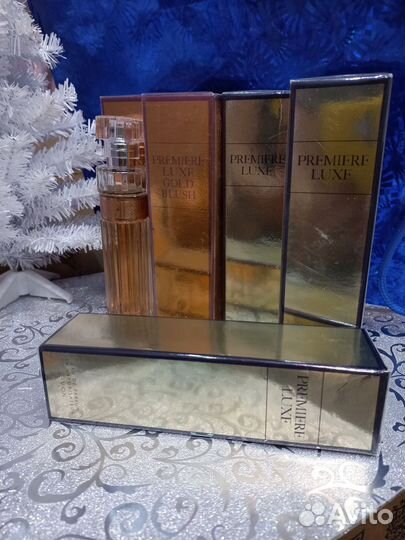Premiere Luxe /Premiere Luxe Gold Blush Avon