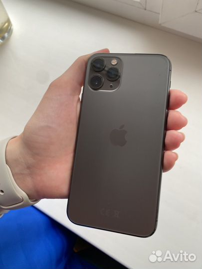iPhone 11 Pro, 256 ГБ
