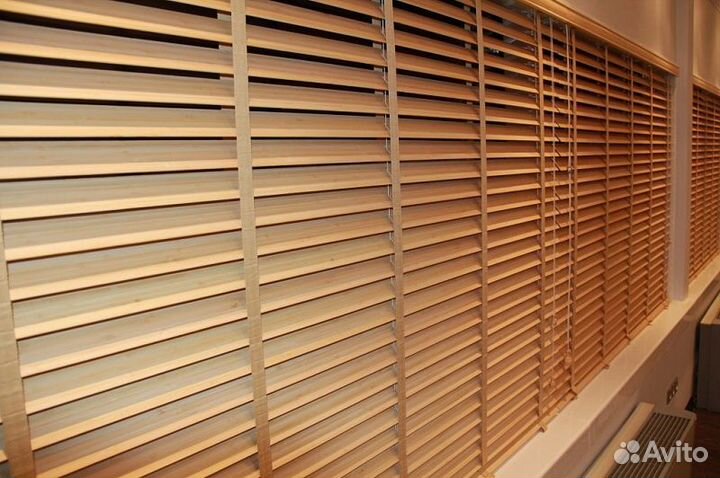 Горизонтальные жалюзи деревянные / бамбуковые