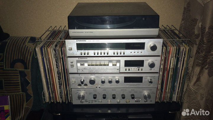 Подставка для пластинок