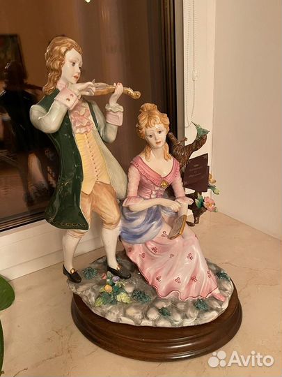 Итальянская статуэтка