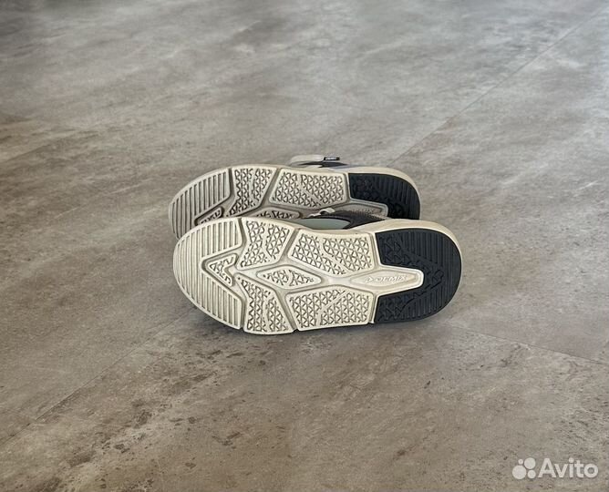 Кроссовки натуральная замша