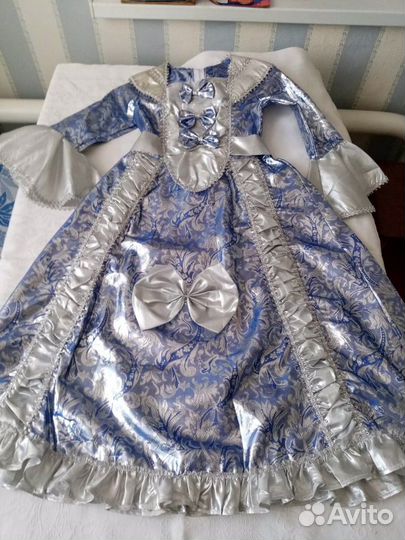 Продам новогодний костюм