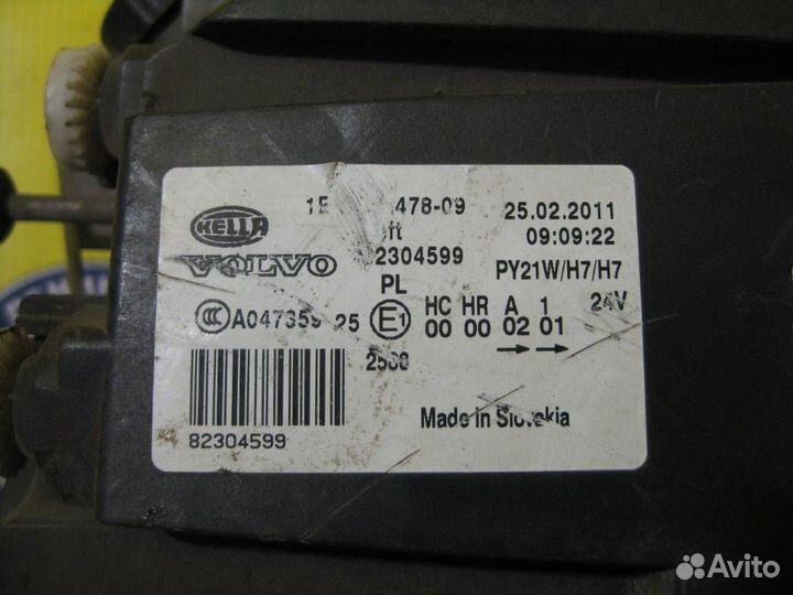 Фара левая 82304599 volvo, FH