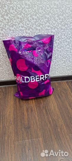 Отдам бесплатно женские вещи, 42 р