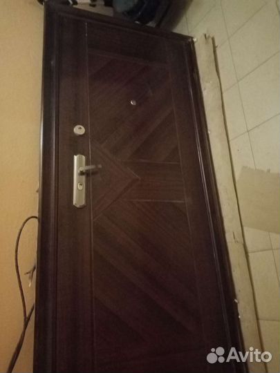 Дверь входная металлическая