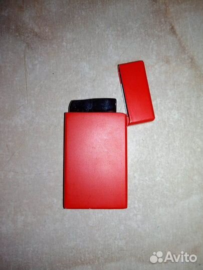 Зажигалка с электроподжигом