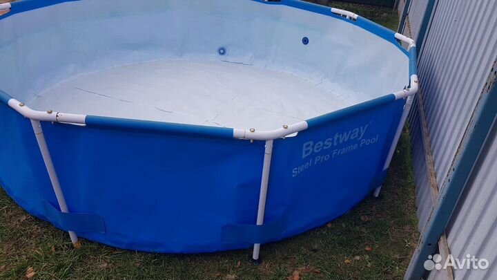 Каркасный бассейн bestway 305x76