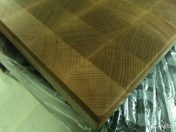 Торцевая разделочная доска из бука «Питон»