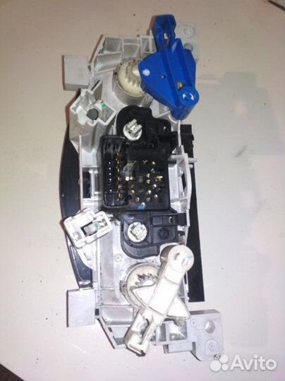 Блок управления климат-контролем Renault Duster