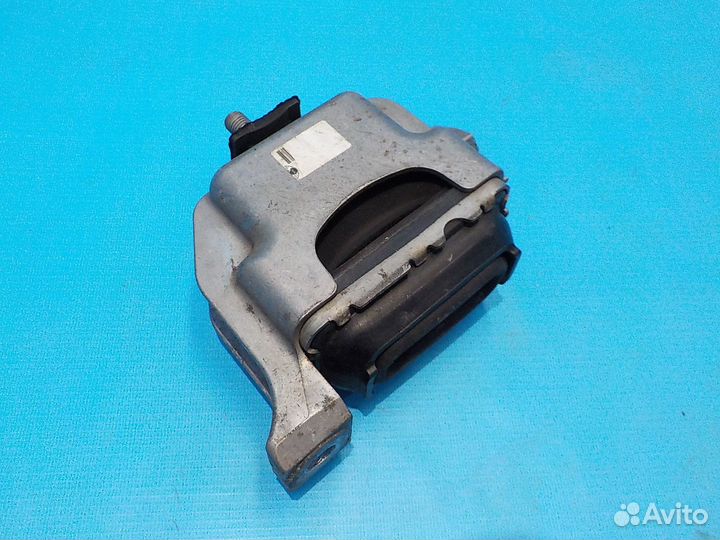 Опора двигателя (подушка) правая Mini Cooper Clubm