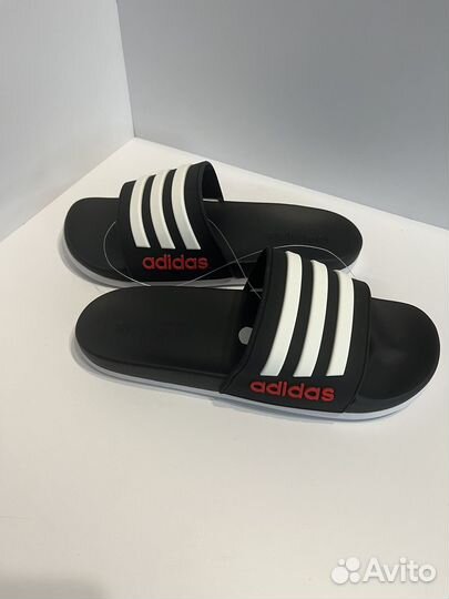 Шлепанцы Адидас