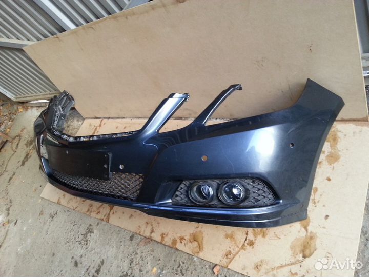 Бампер 212 мерседес Е 212 оригинал