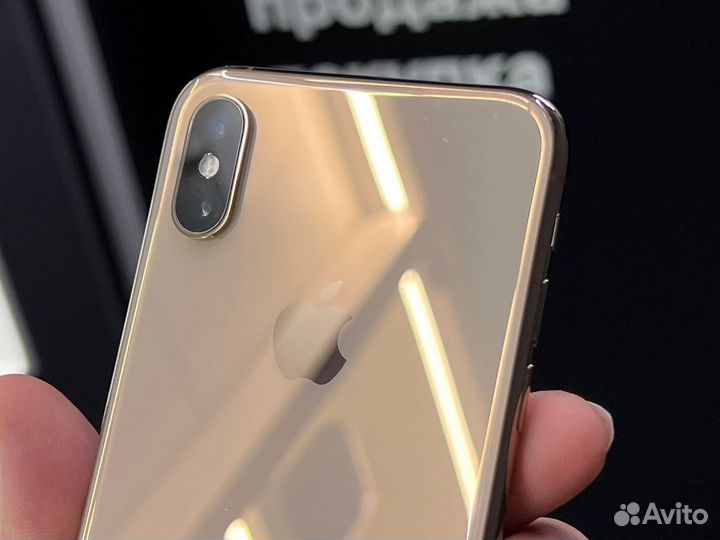 iPhone Xs, 64 ГБ
