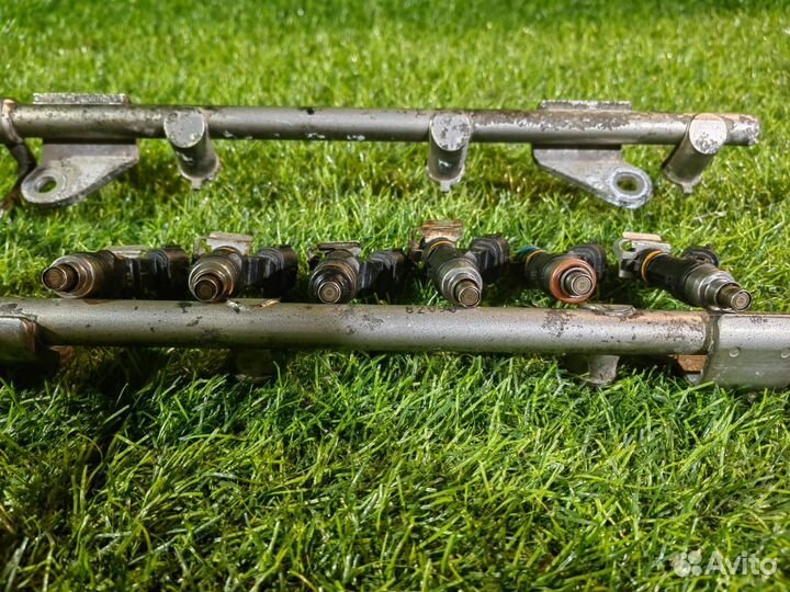 Топливные форсунки с рампой на Infiniti M35