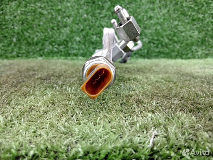 Топливная рампа Audi Q3 8U