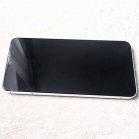 Samsung Galaxy S22, 8/128 ГБ