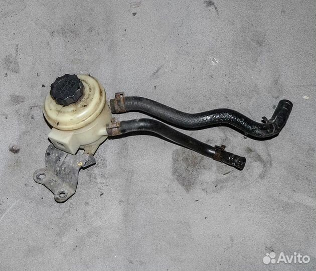 Бачок гур Hyundai Accent