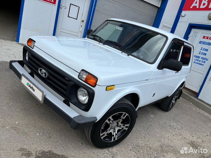 LADA 4x4 (Нива) 1.7 МТ, 2015, 34 000 км