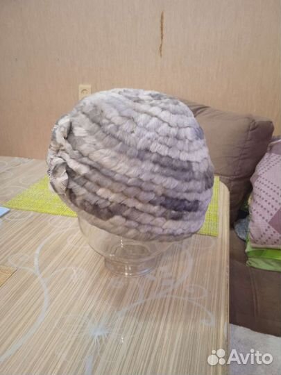 Шапка из мутона женская, размер 57