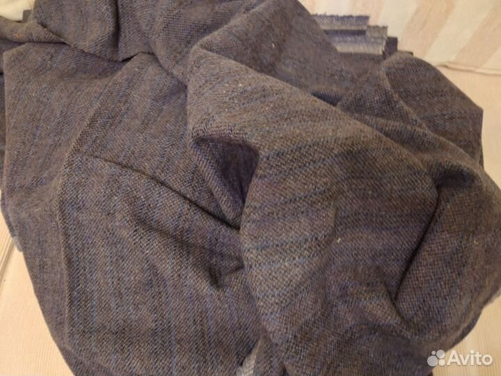 Отрез ткани шерсть