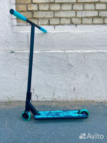 Трюковой самокат Tech Team TT Zander 2022