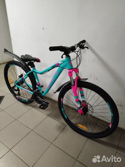 Велосипед Stels Miss 7500 MD 27.5 (2023)