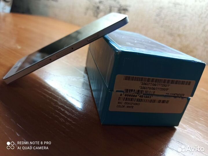 Телефон Samsung galaxy a 3 2015