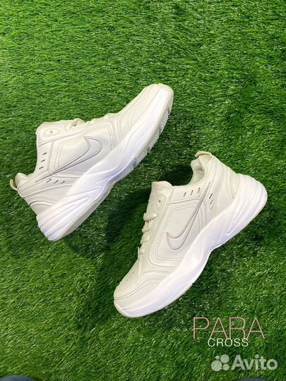 Кроссовки nike monarch