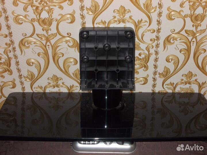 Продаю подставку под телевизор