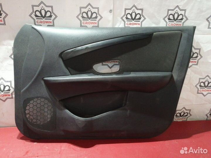 Облицовка двери передняя правая Nissan Almera G15