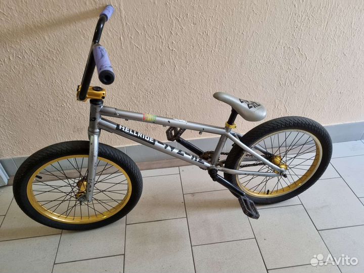 Велосипед BMX