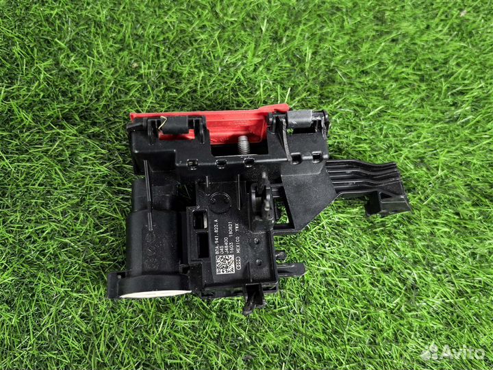 Распределитель тока Audi Q5 FY 2.0 дизель 2021