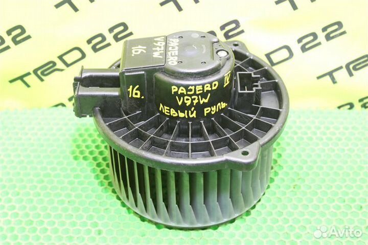 Мотор печки передний Mitsubishi Pajero V97W 6G75