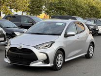 Toyota Yaris 1.0 CVT, 2021, 73 000 км, с пробегом, цена 1 430 000 руб.