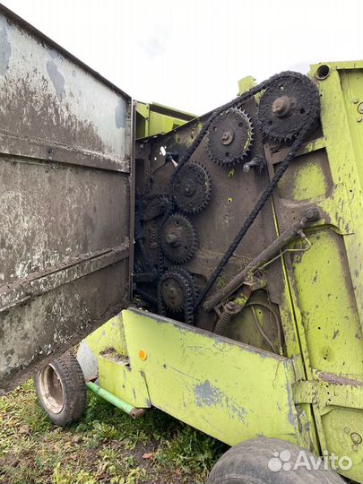 Пресс-подборщик Claas Rollant, 1990