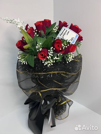 Корзина с бархатными розами
