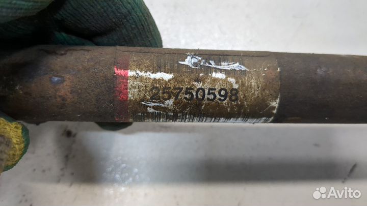 Полуось Cadillac SRX, 2006