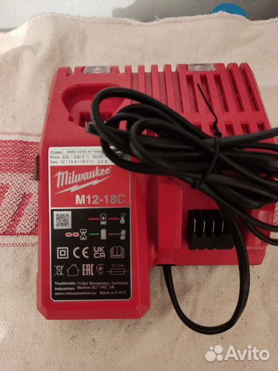 Зарядное устройство 18v