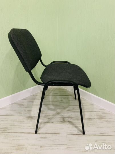 Стул офисный мягкий