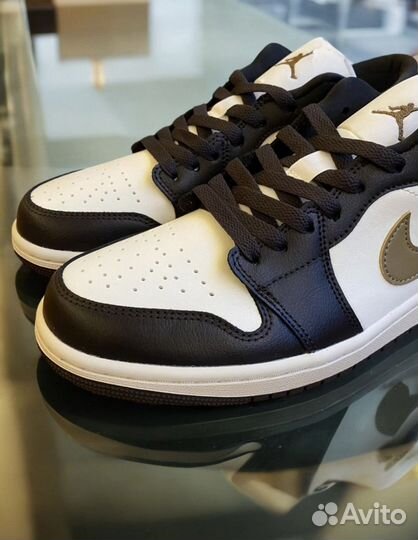 Nike Air Jordan 1 Low Shadow Brown